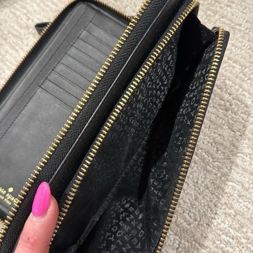 Kate Spade Wallet - Picture 3 of 3